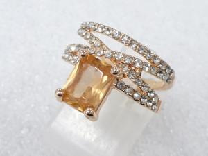 色石　指輪(11号)